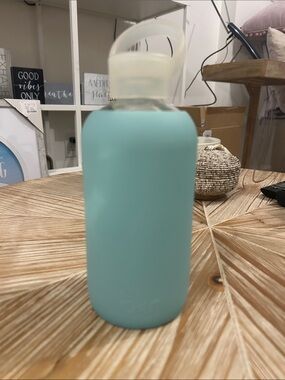 Little Bkr bottle